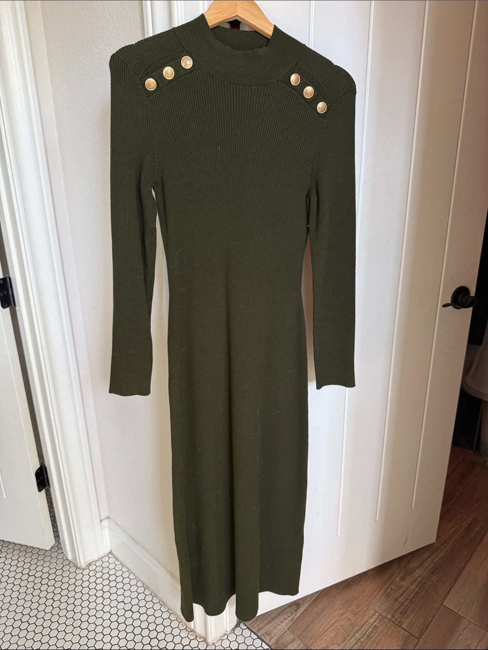 Sézane dress Lareg